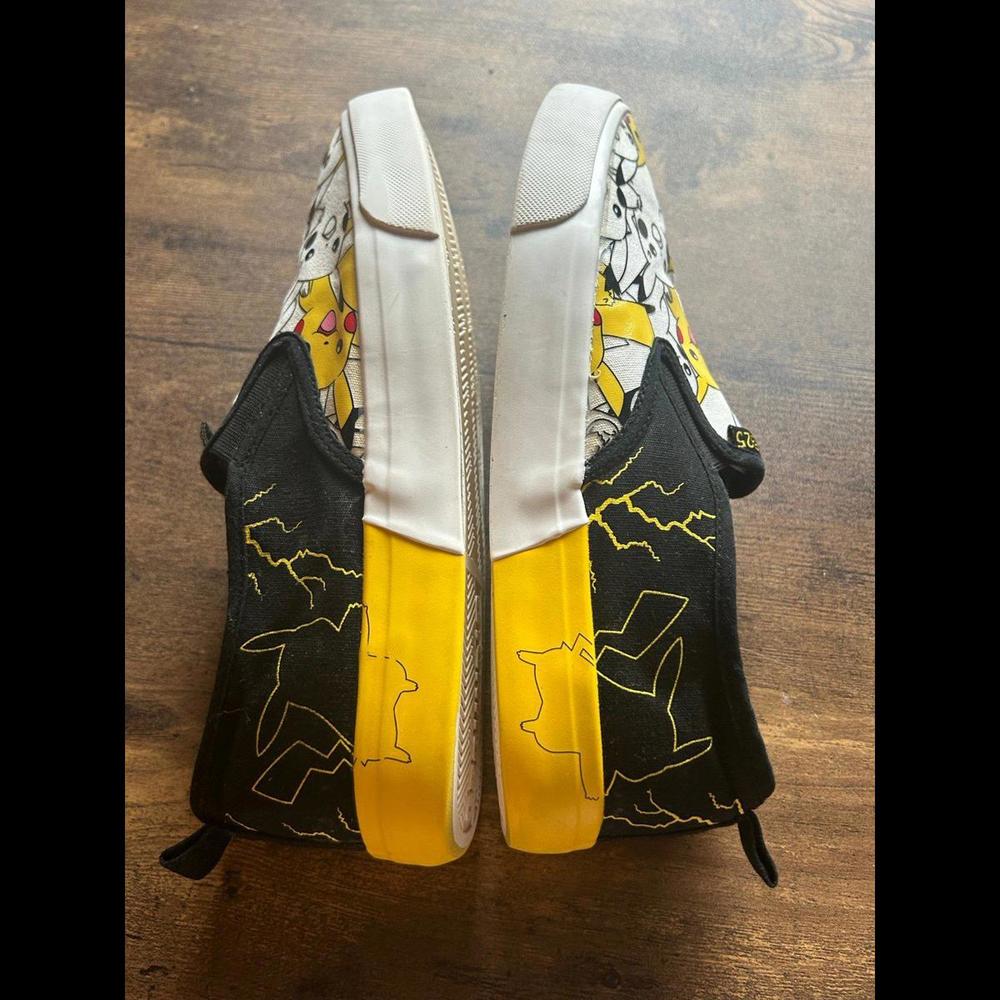 Pokémon Ground Up #25 Sneakers - Picture 4 of 8